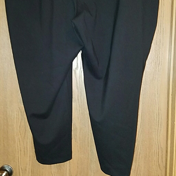 Old navy black trousers - Picture 5 of 7